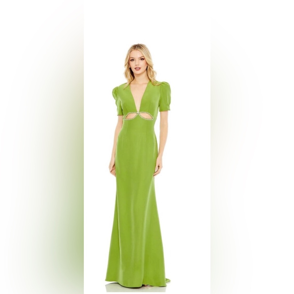 NWT Mac Duggal Plunge Neck Puff Sleeve Cut Out Gown Apple Green 0